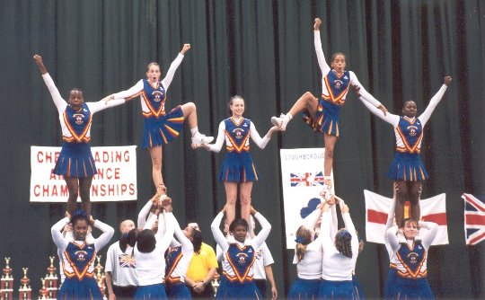 aecseniorsquadinloughburgh.jpg